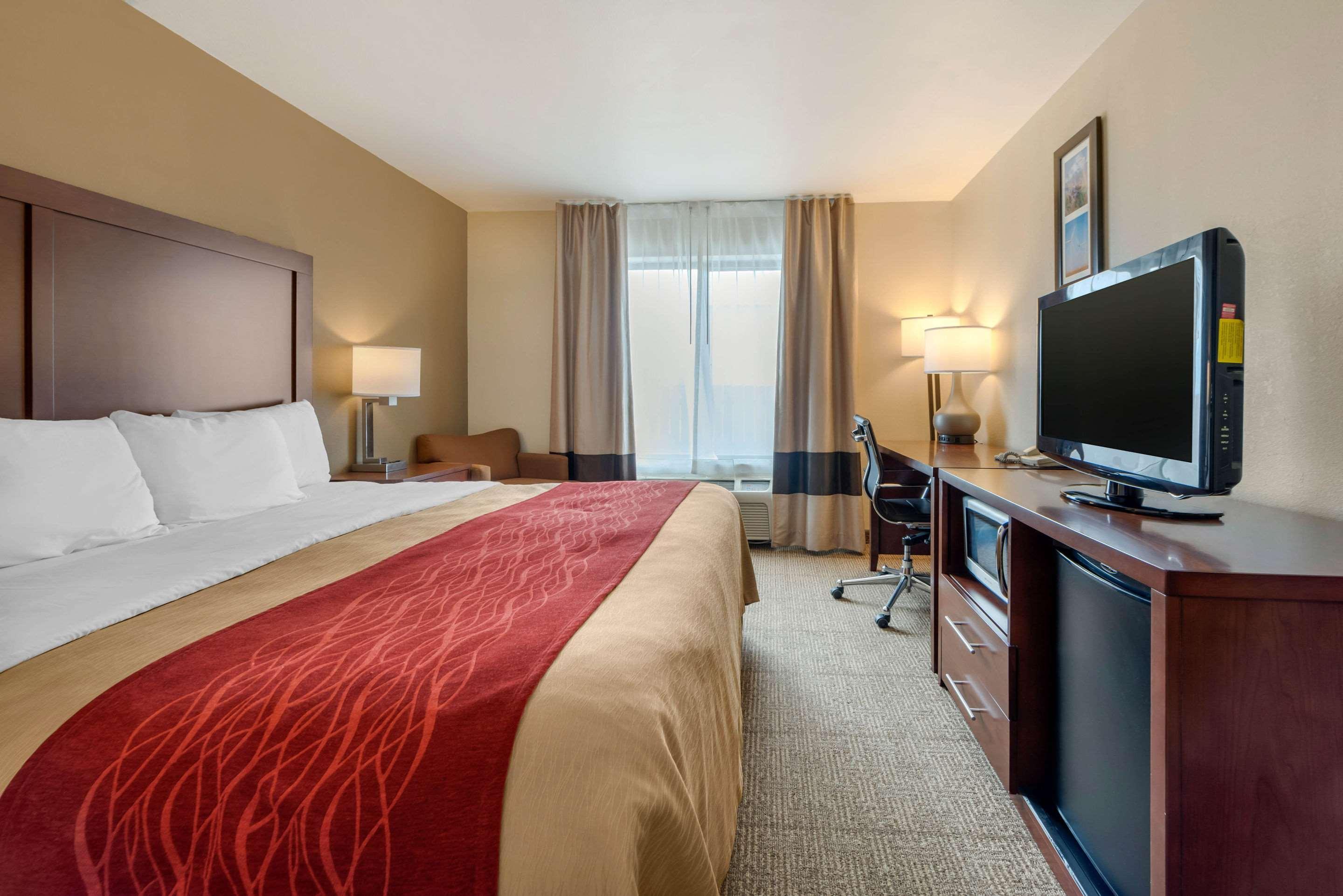 Comfort Inn Limon Extérieur photo