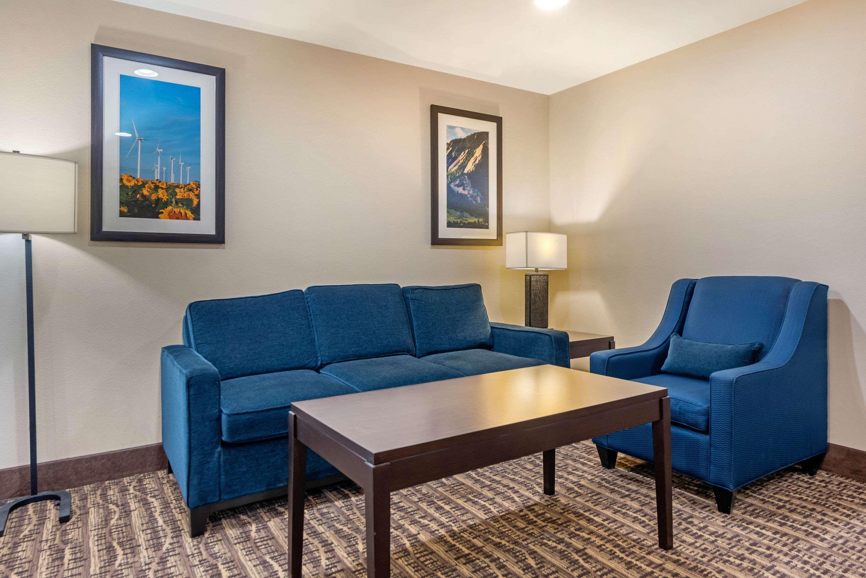 Comfort Inn Limon Extérieur photo