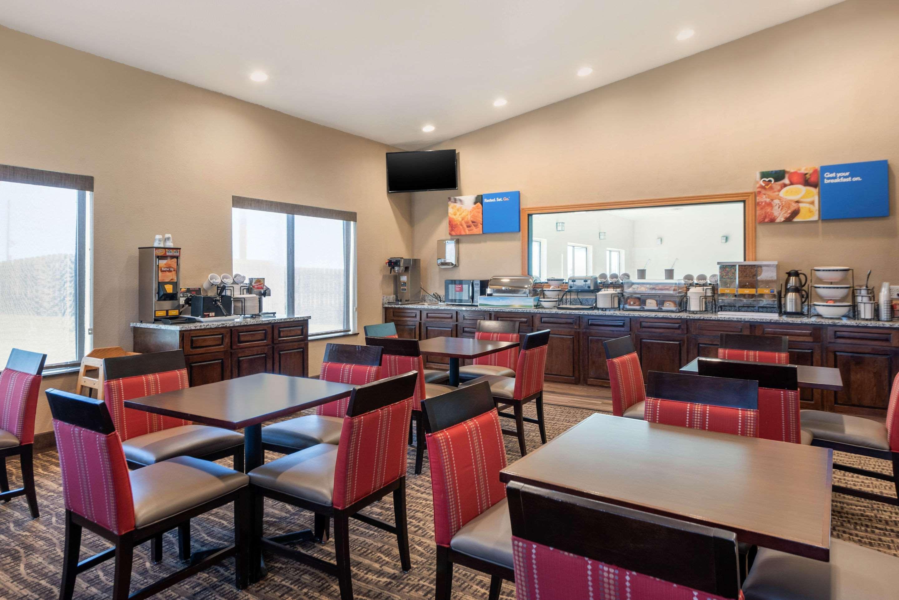 Comfort Inn Limon Extérieur photo