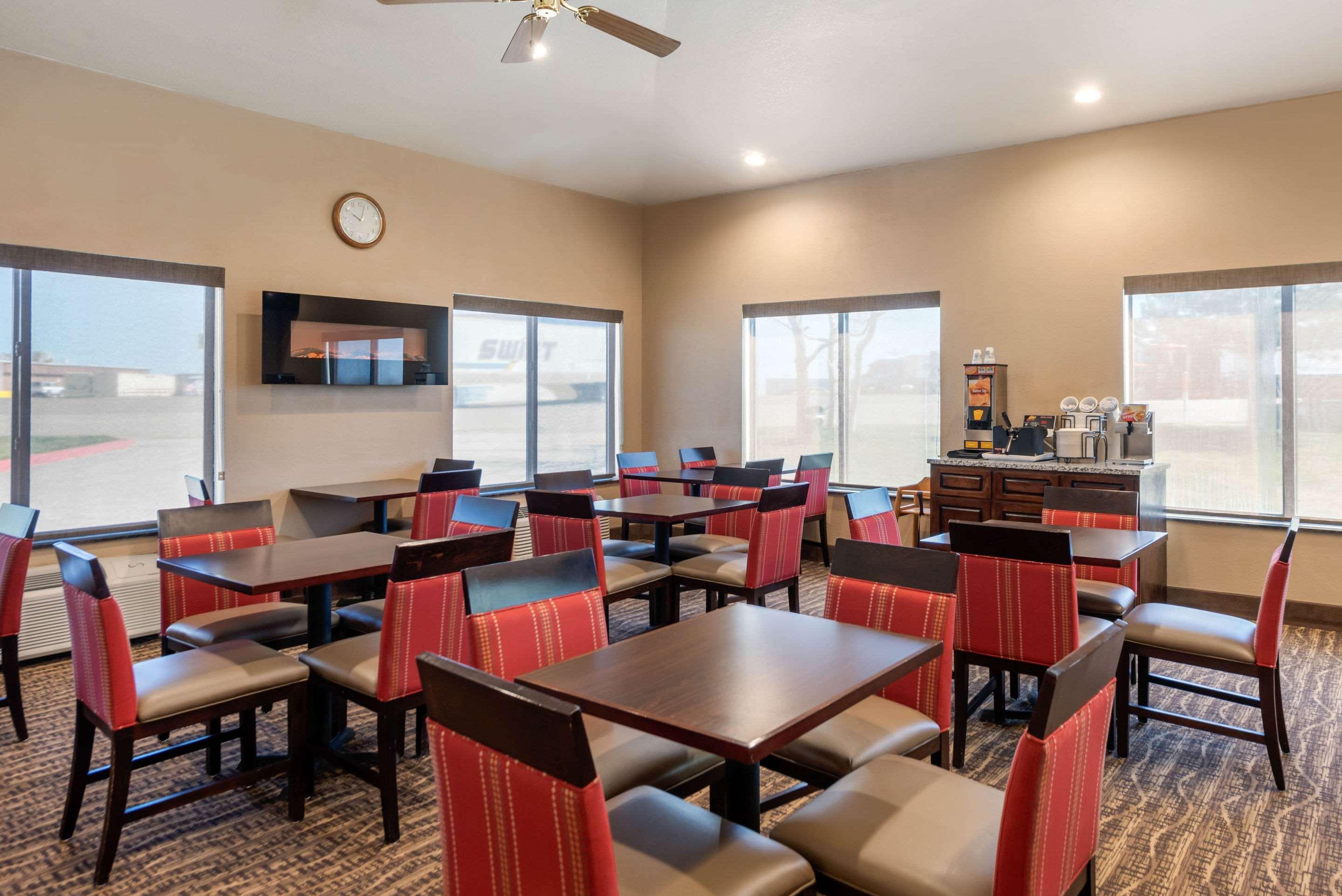 Comfort Inn Limon Extérieur photo