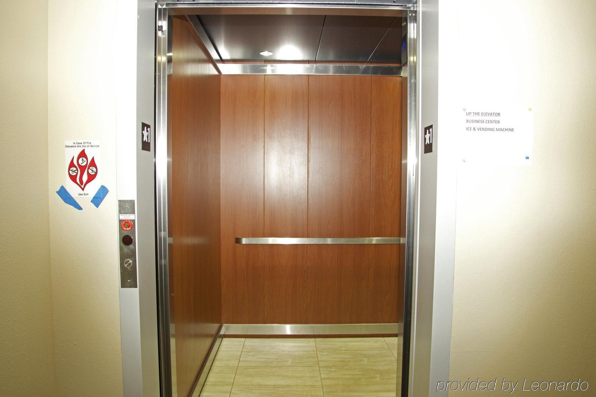Comfort Inn Limon Extérieur photo