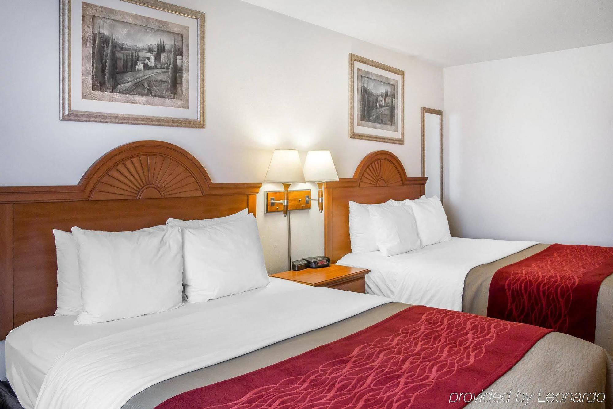 Comfort Inn Limon Extérieur photo