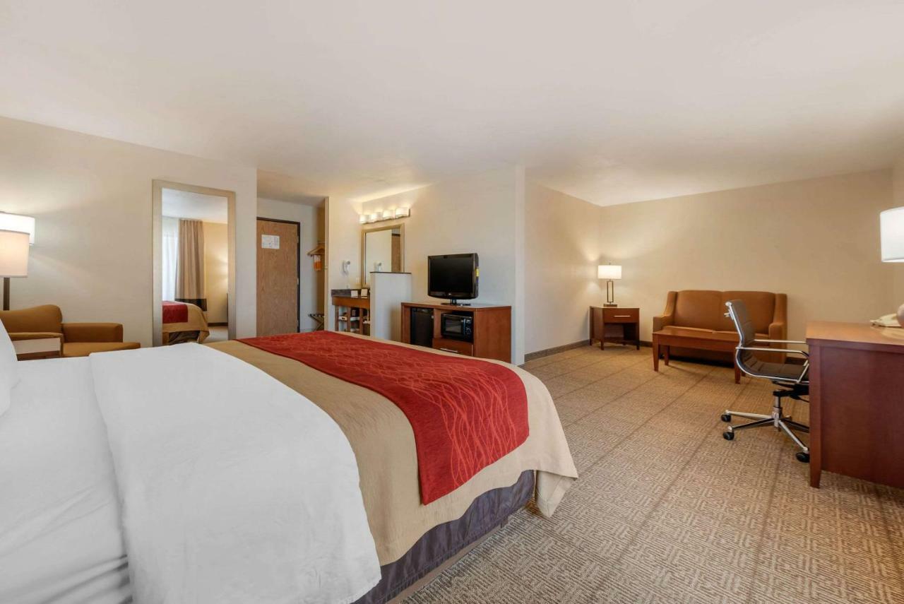 Comfort Inn Limon Extérieur photo
