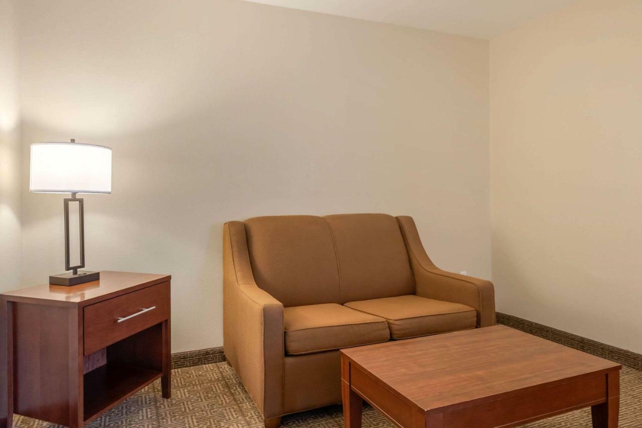 Comfort Inn Limon Extérieur photo